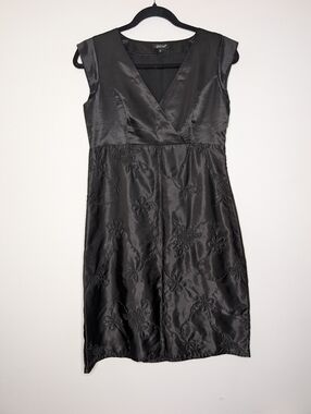 Globus Black Embroidered Satin V-Neck Dress | Size S